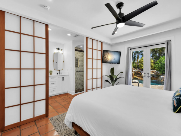 Naples Vacation Home With Private Pool Short Walk To Beach